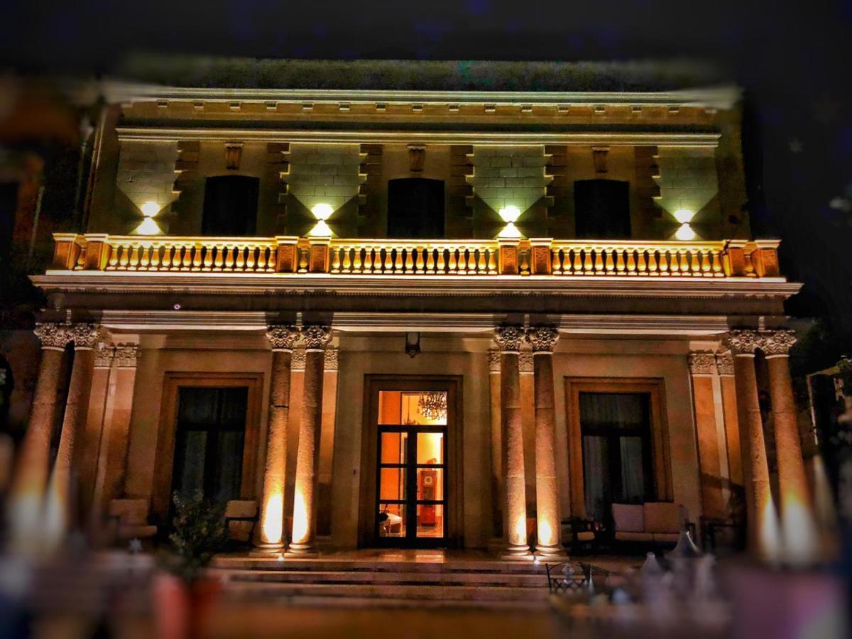Dimora Charleston Lecce Parcheggio Privato In Loco Gratis Bed and Breakfast Εξωτερικό φωτογραφία